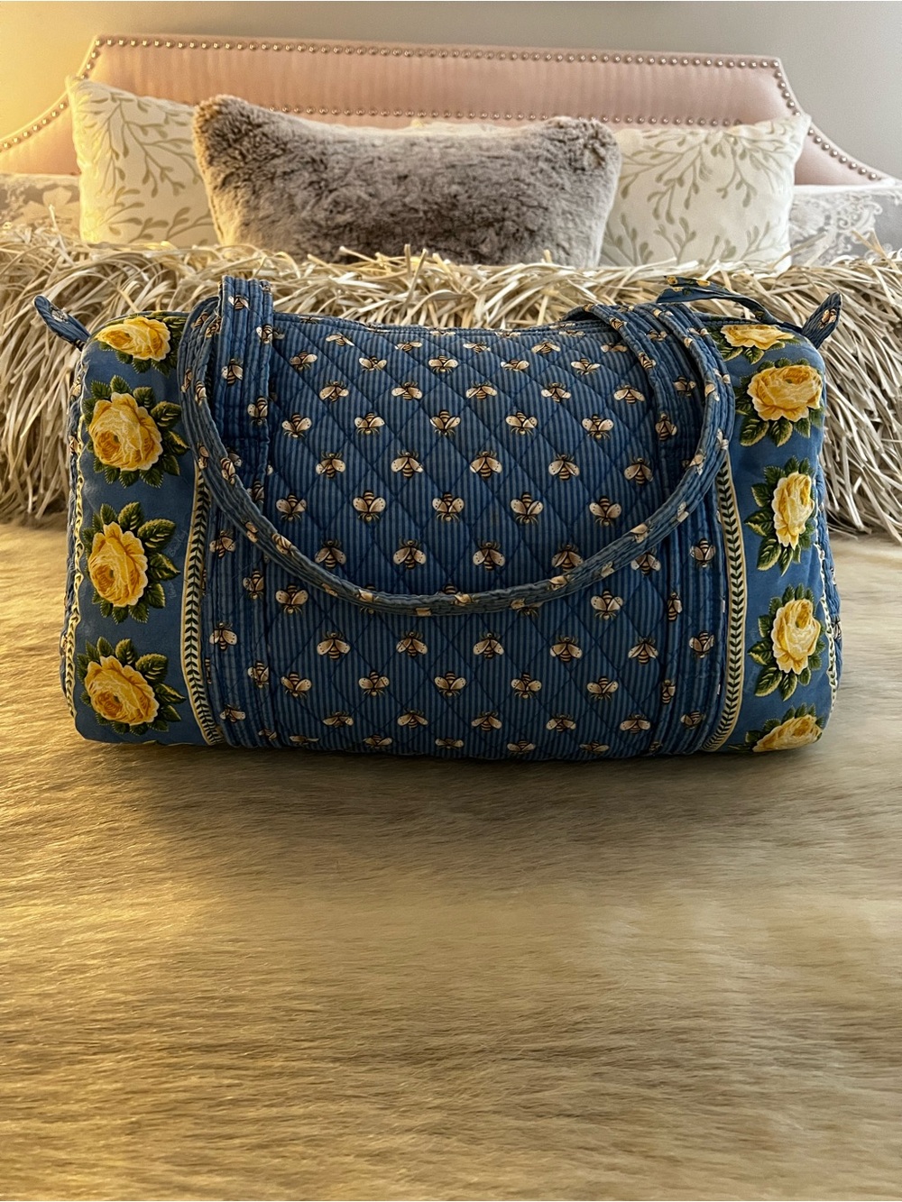 Vintage VERA BRADLEY Bees Roses 2003 Medium USA Duffle Bag Blue Yellow Floral